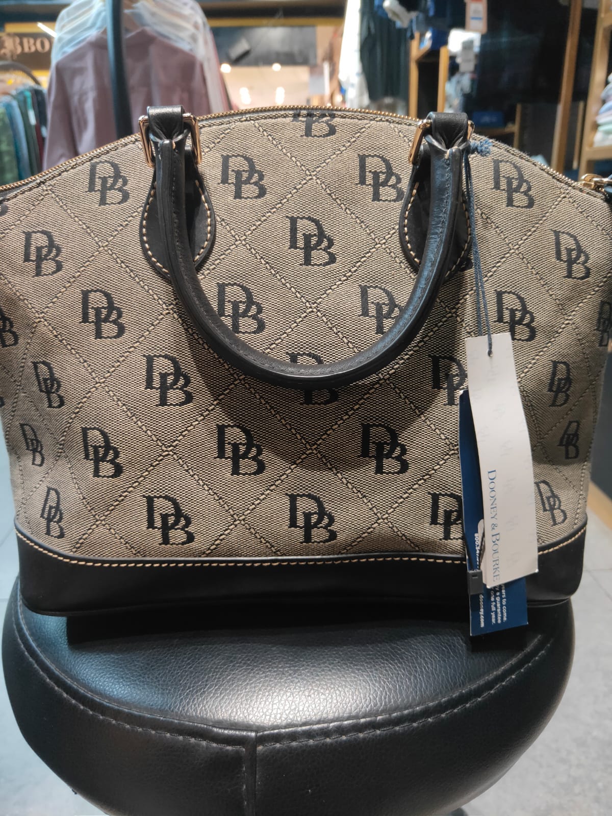 Dooney & Bourke Ladies Hand Bag