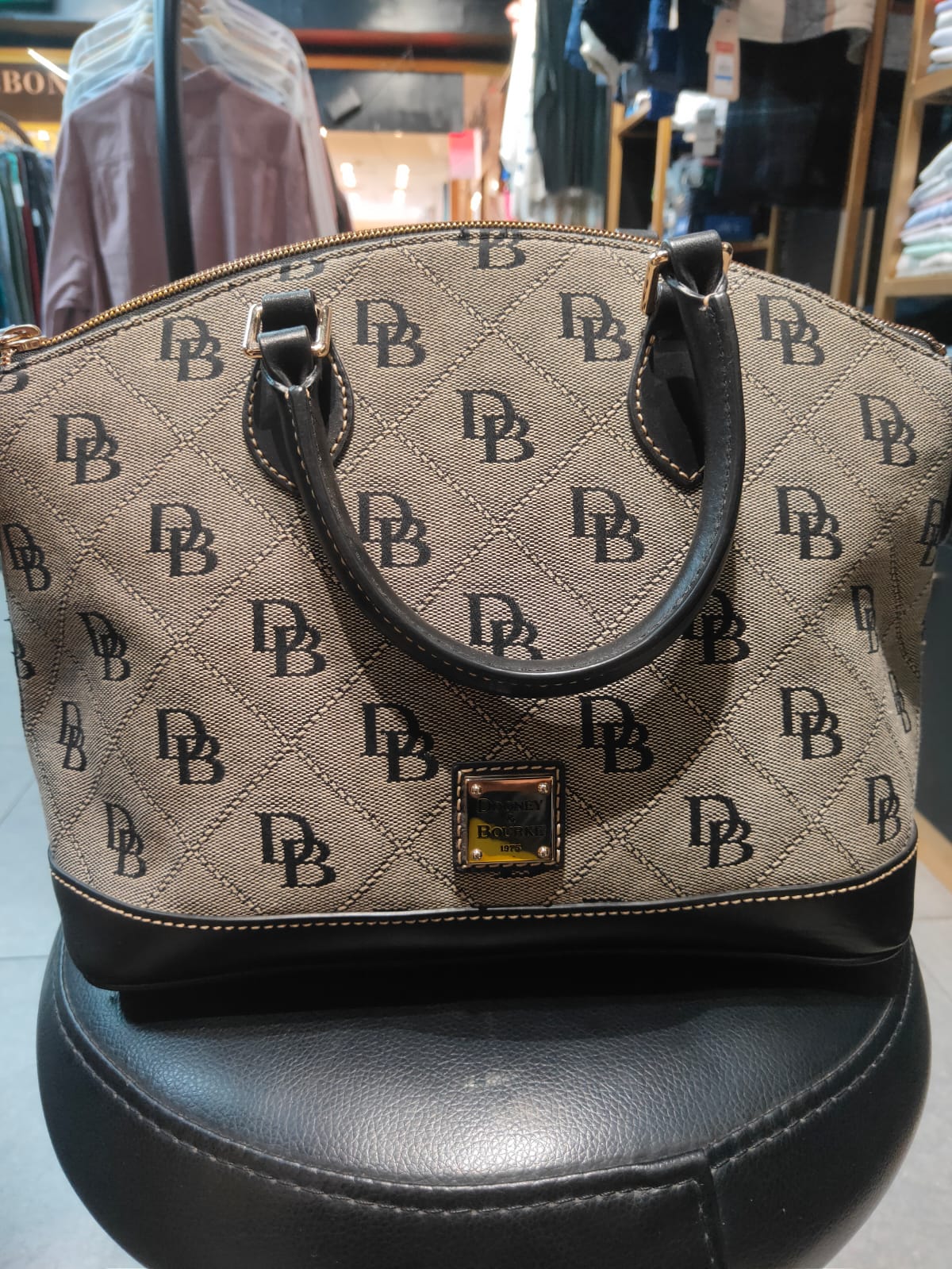 Dooney & Bourke Ladies Hand Bag